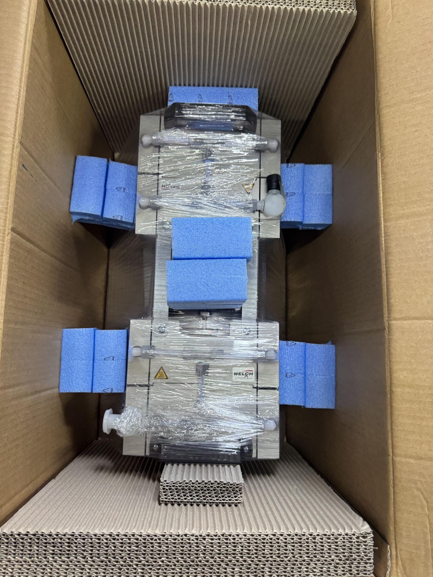 LOCATED IN TROY, MI- Used Welch Oil-Free Diaphragm Pump from Welch ...