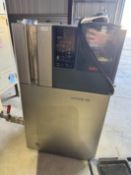 Used Huber Unistat 705 Dynamic Temp Control System / Circulation Thermostat. Model Unistat 705