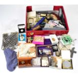 A quantity of mainly vintage costume jewellery, to include a silver-coloured Trifari necklace, cameo
