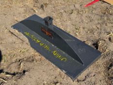 NEW LANDHONOR UHA-16-3000G 2IN. RECEIVER HITCH ADAPTER SKID STEER ATTACHMENT