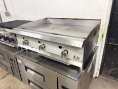 Cooking Performance Group GT-CPG-36-NL 36" Thermostatic Gas Countertop Griddle