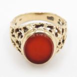 9ct Gold Carnelian Signet Ring (2.7g) Size E