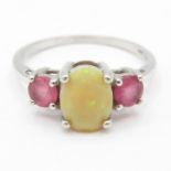 9ct gold opal and ruby ring (2.2g) Size N