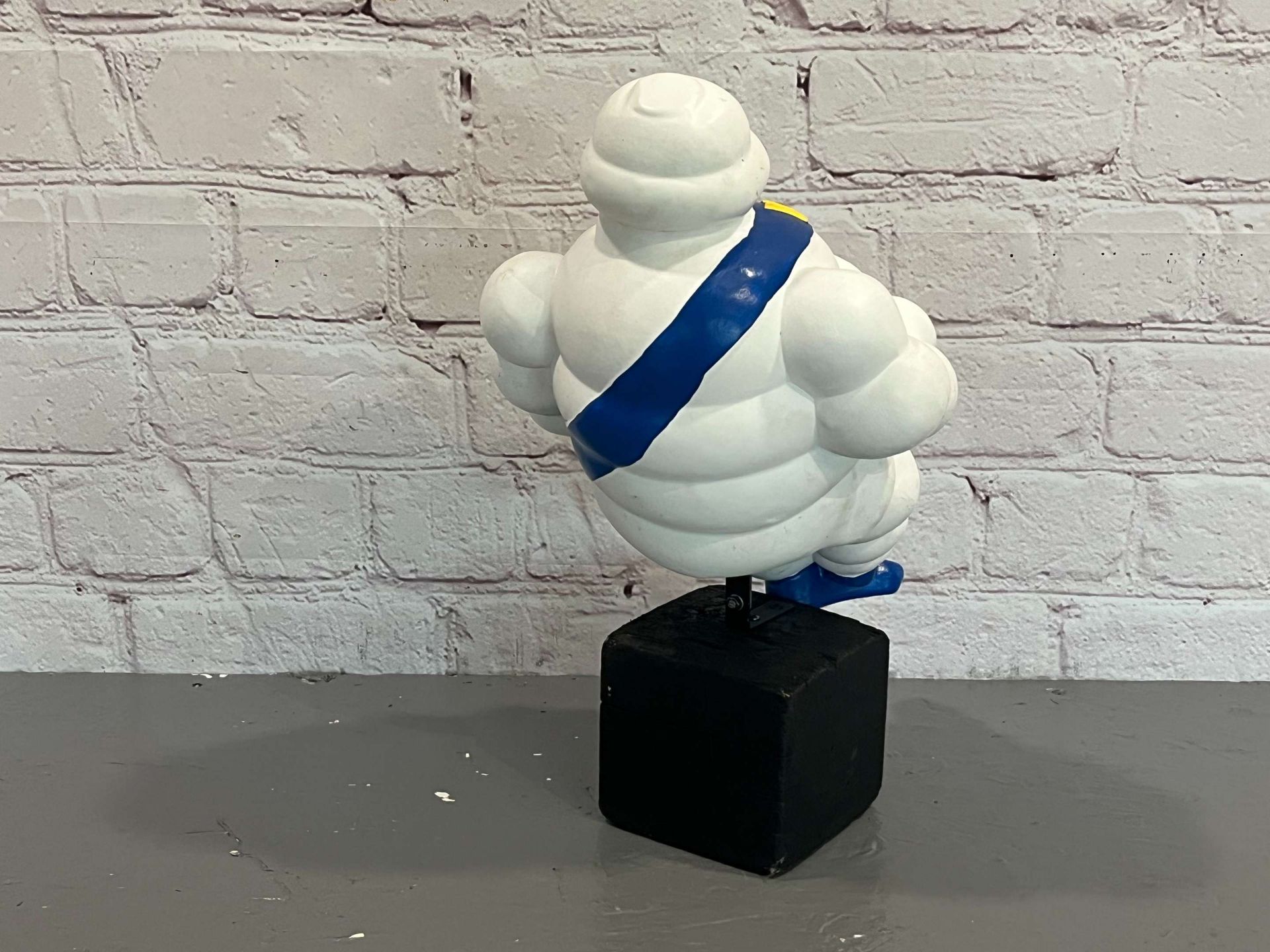 Bibendum Display Figure On Painted Wooden Plinth &nbsp; - Image 2 of 3