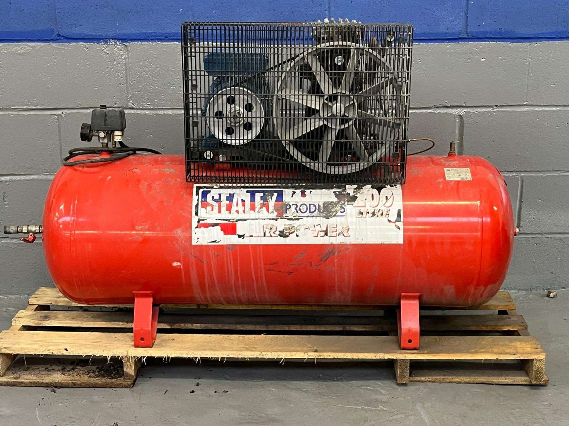 Sealey 200Ltr 240V Air Compressor&nbsp; - Image 4 of 6