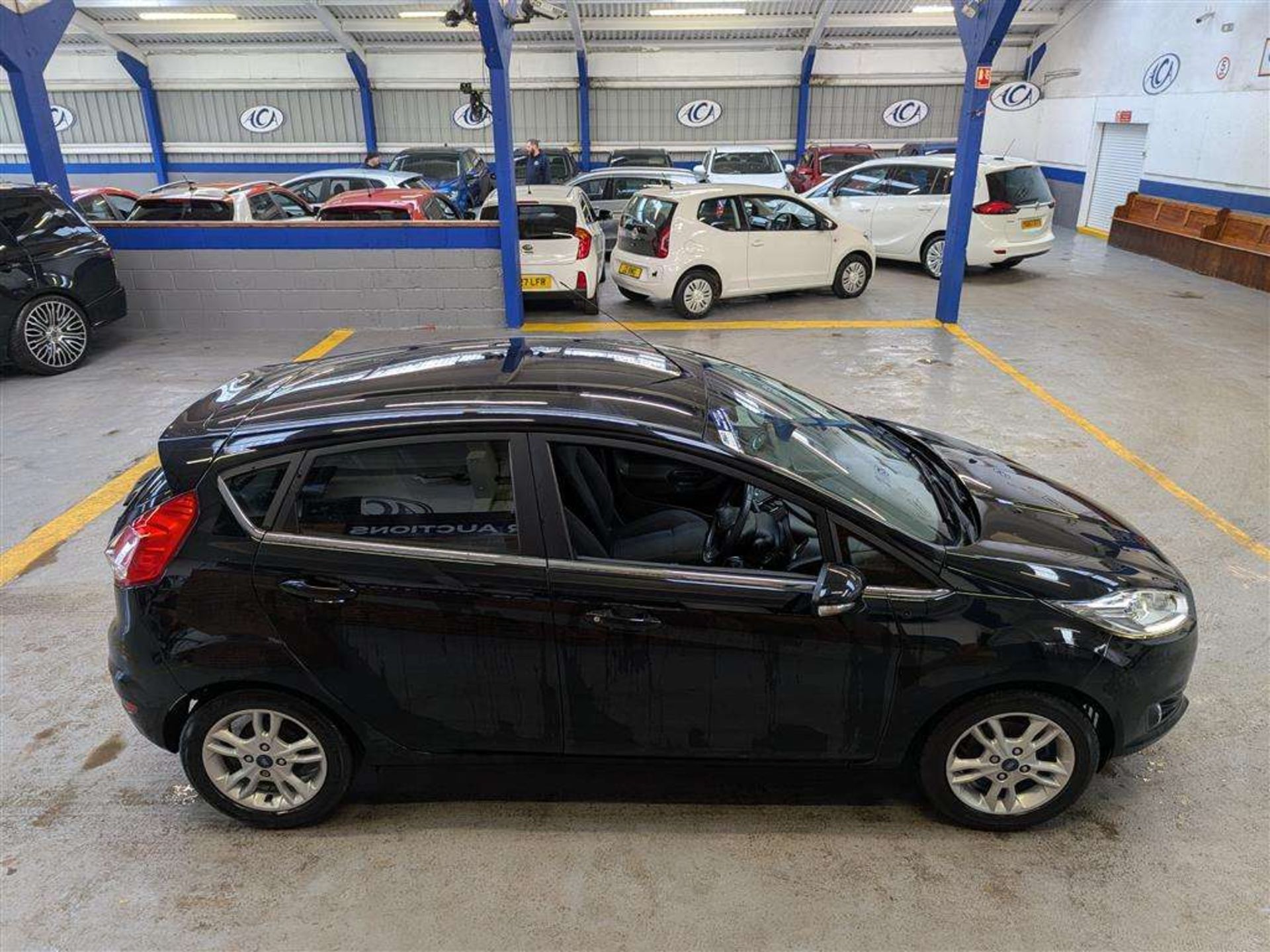 2016 FORD FIESTA ZETEC TURBO - Image 40 of 56