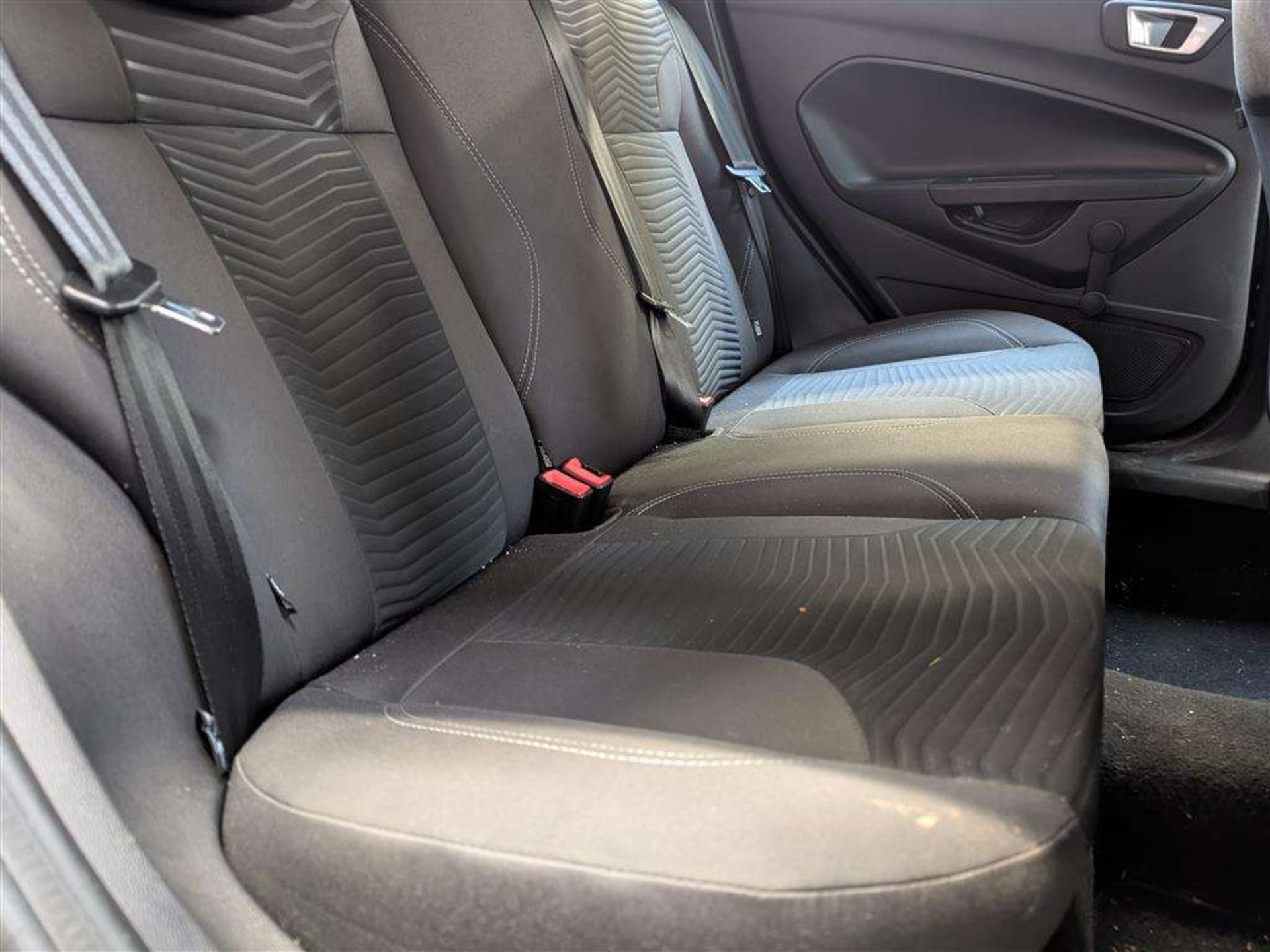 2016 FORD FIESTA ZETEC TURBO - Image 41 of 56