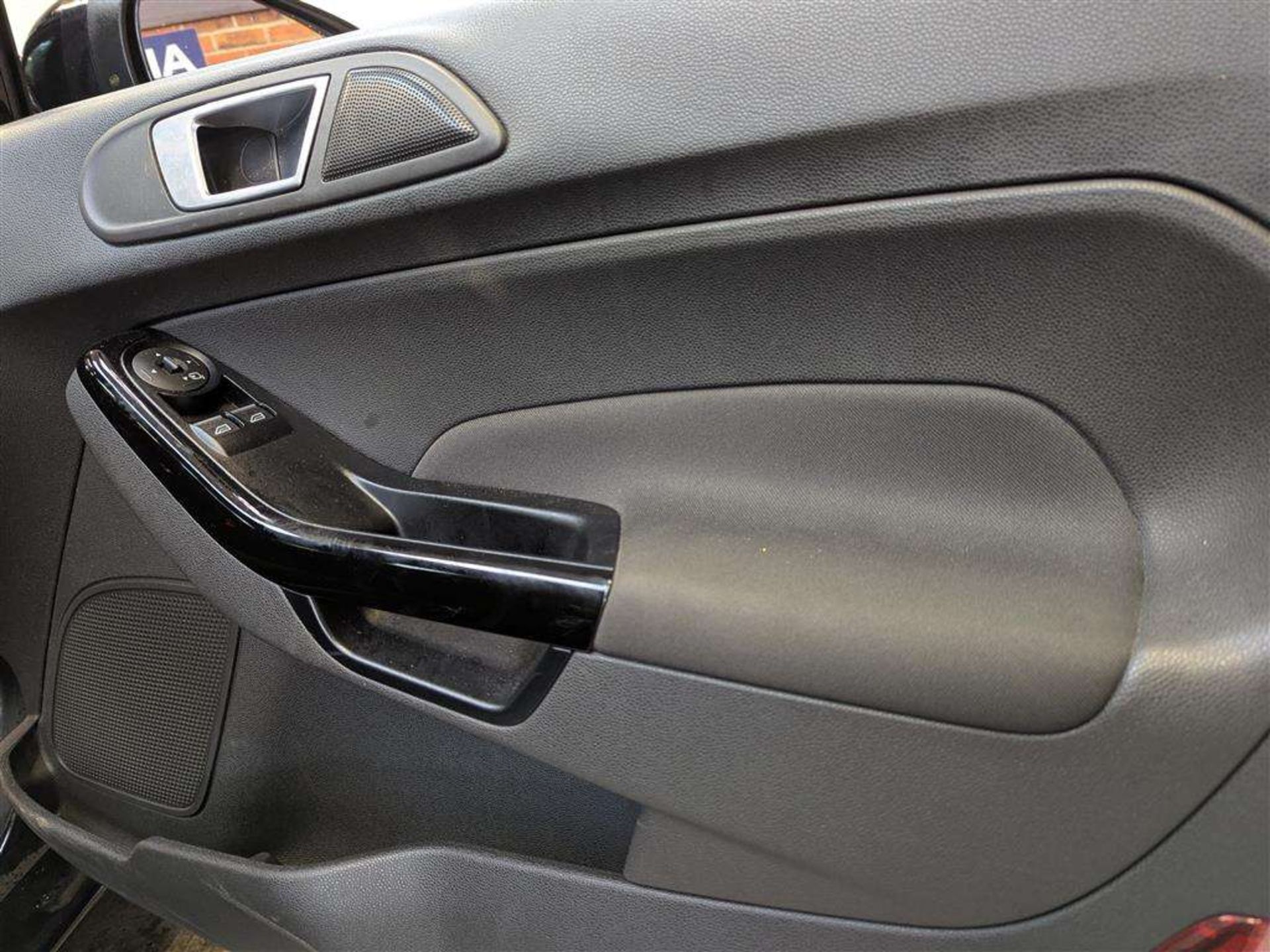 2016 FORD FIESTA ZETEC TURBO - Image 44 of 56