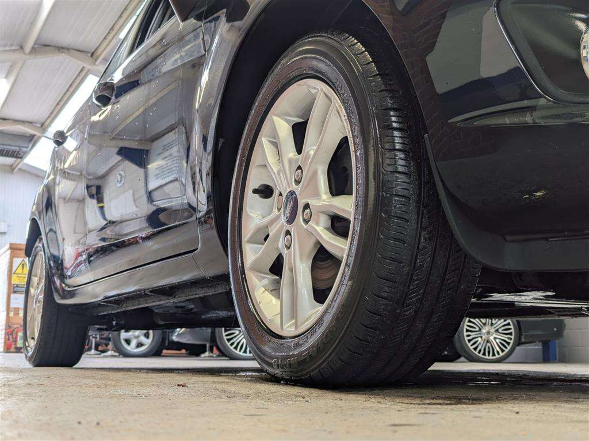 2016 FORD FIESTA ZETEC TURBO - Image 12 of 56