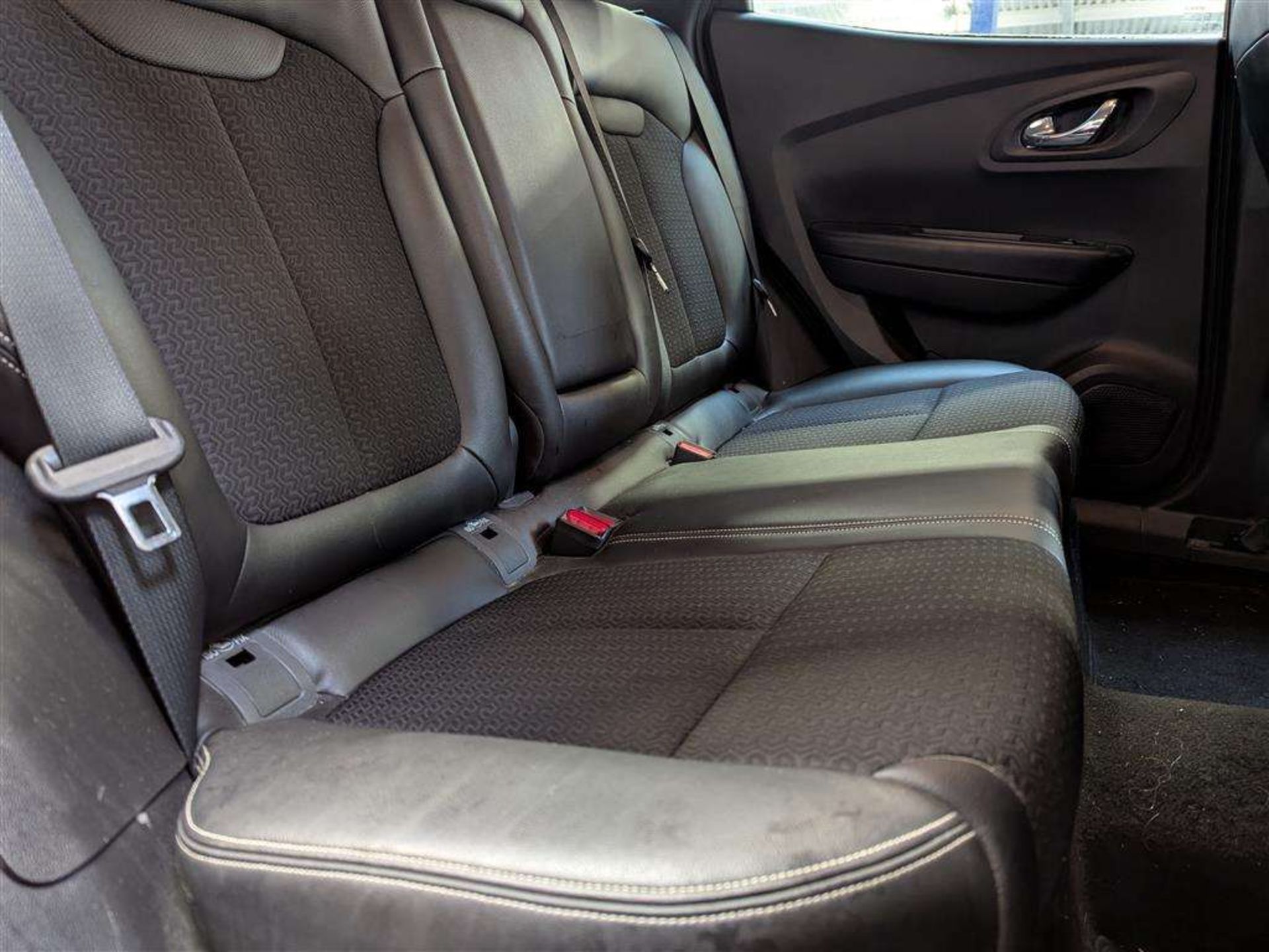 2017 RENAULT KADJAR DYNAMIQUE S NAV DC - Image 16 of 27