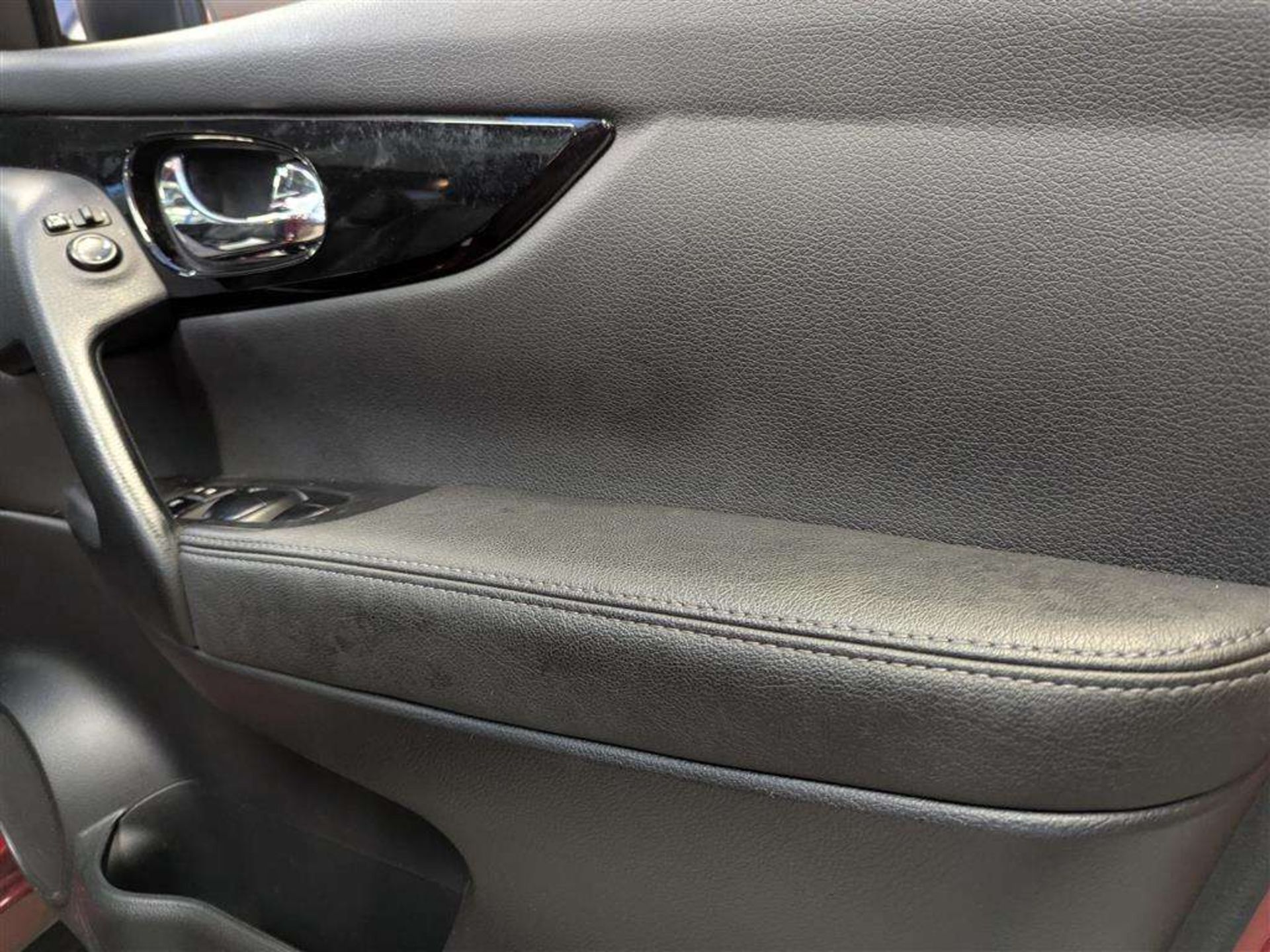 2016 NISSAN QASHQAI TEKNA DCI - Image 18 of 29