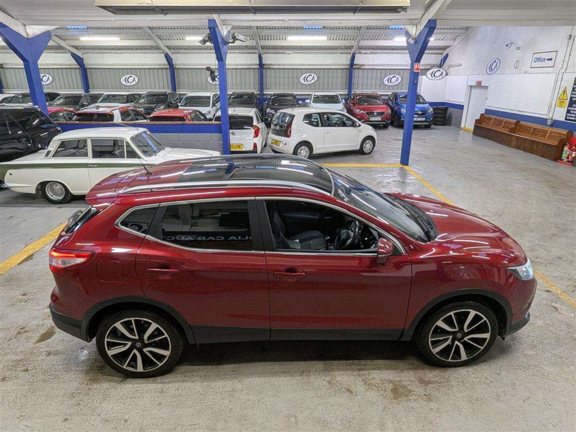 2016 NISSAN QASHQAI TEKNA DCI - Image 28 of 29