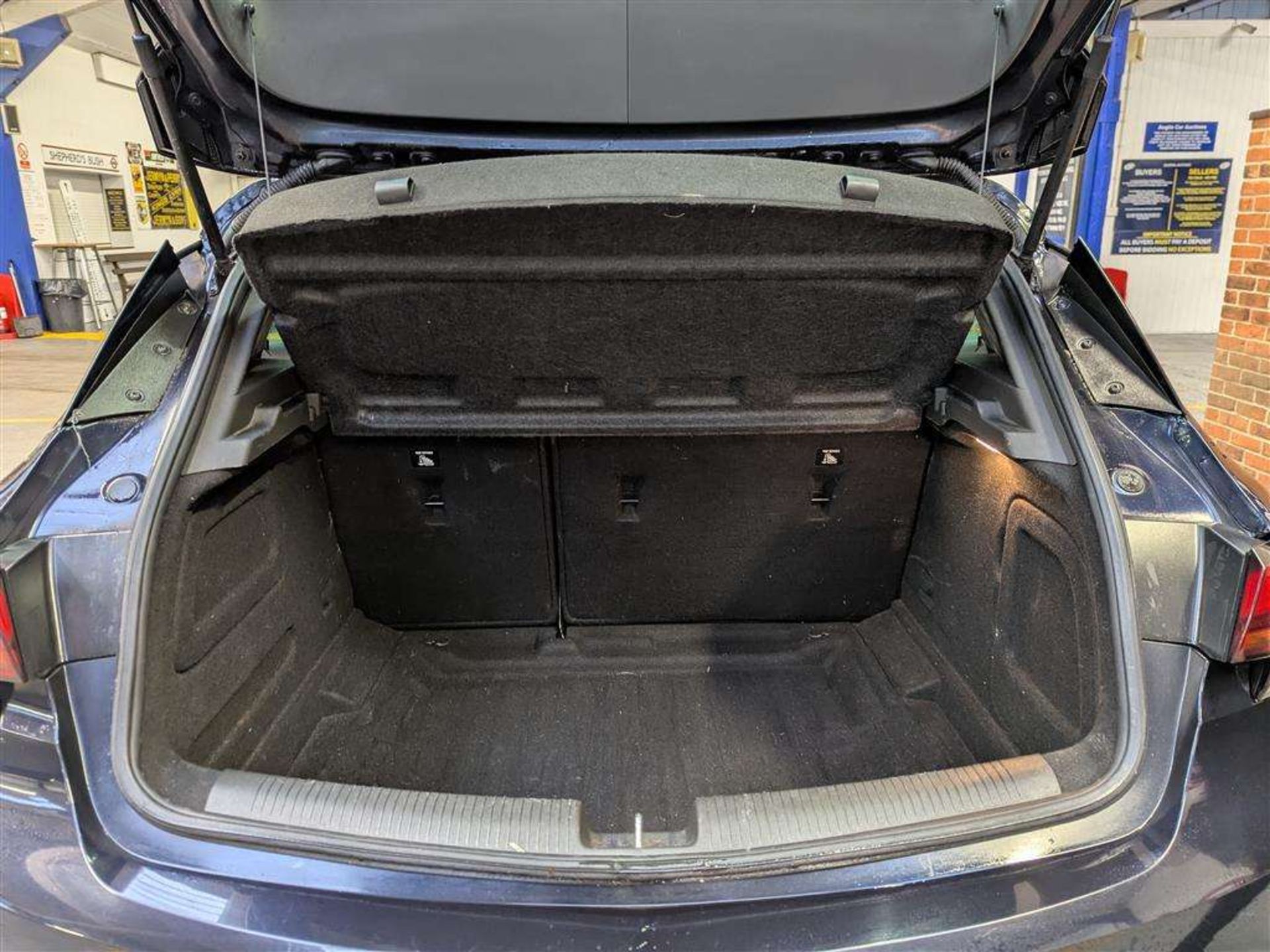 2019 VAUXHALL ASTRA GRIFFIN - Image 13 of 30