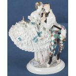 „Harlekin und Colombine“ aus dem russischen Ballett. Meissen 1914-23. Porzellan, bunt bemalt, am Bo