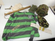 A BRITISH 1986 COMBAT HELMET AND COVER WHICH BELONGED TO LIEUTENANT COLONEL RUSSELL OF THE 1ST KINGS