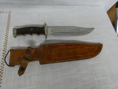 AN ANDUFAR BOWIE KNIFE AND SCABBARD, 21.5CM BLADE, LENGTH 36CM