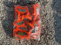 BOX OF 1in x 11FT RATCHET STRAPS, APPROX 2 BAGS IN BOX W/ 10PCS PER BAG, APPROX 20PCS TOTAL