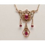 Collier, Jugendstil, 14kt Gelbgold, Spinell, ca. 4.6 g, ca. 44 cm lang