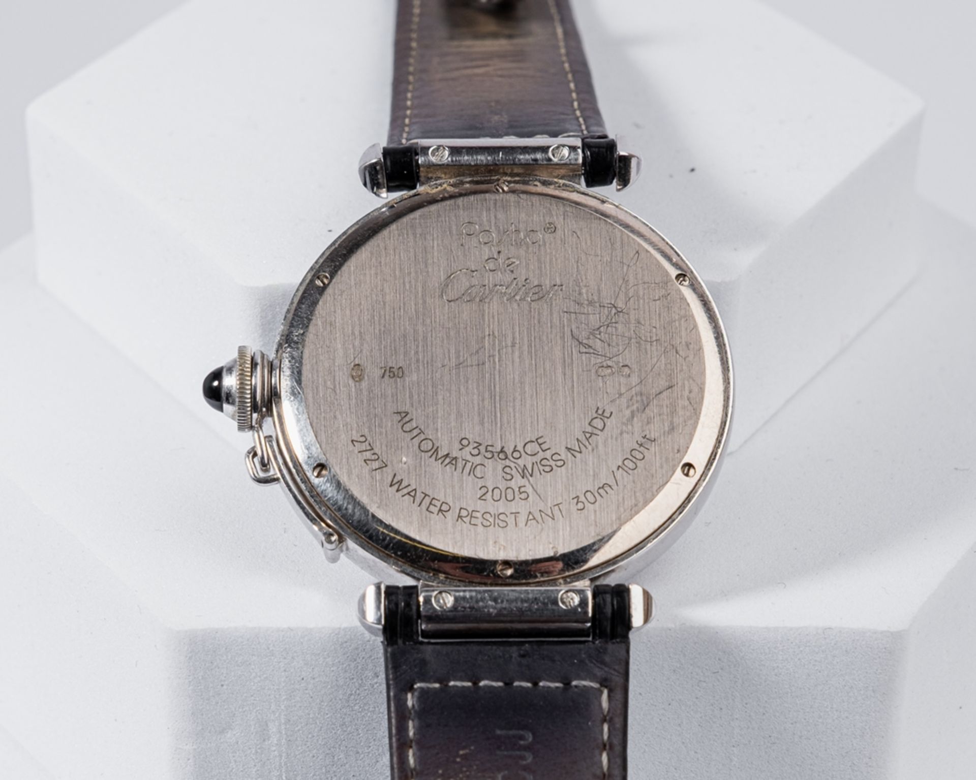 Cartier Pasha mit Diamantlünette, Ref. 2727, Gehäuse in 18kt Weißgold, rundes Gehäuse auf der Lünet - Bild 2 aus 2