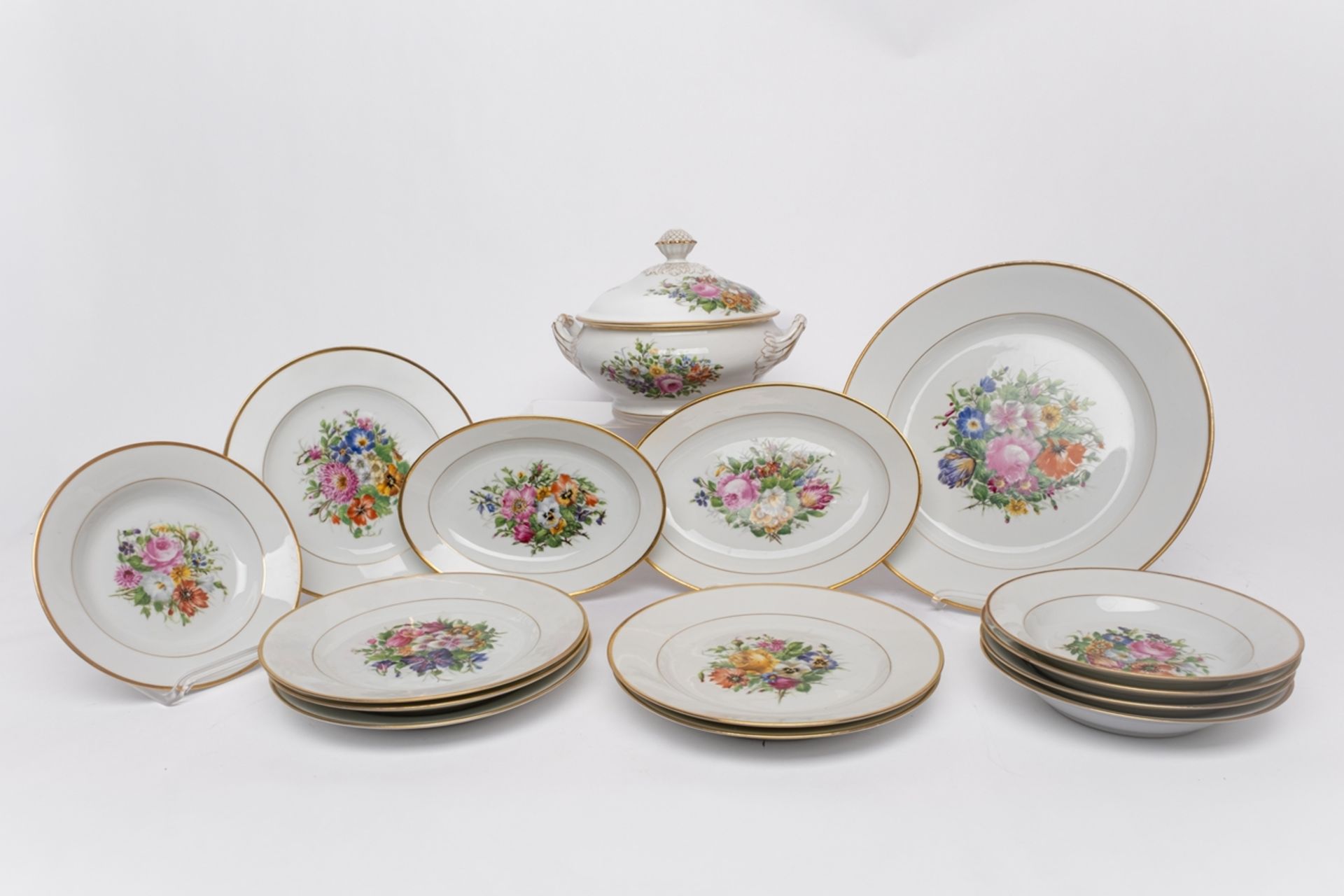 Serviceteile, 15-tlg., Bing & Gröndahl, bunte Blumen, Goldrand: 5 Suppenteller, 6 Speiseteller, Dec