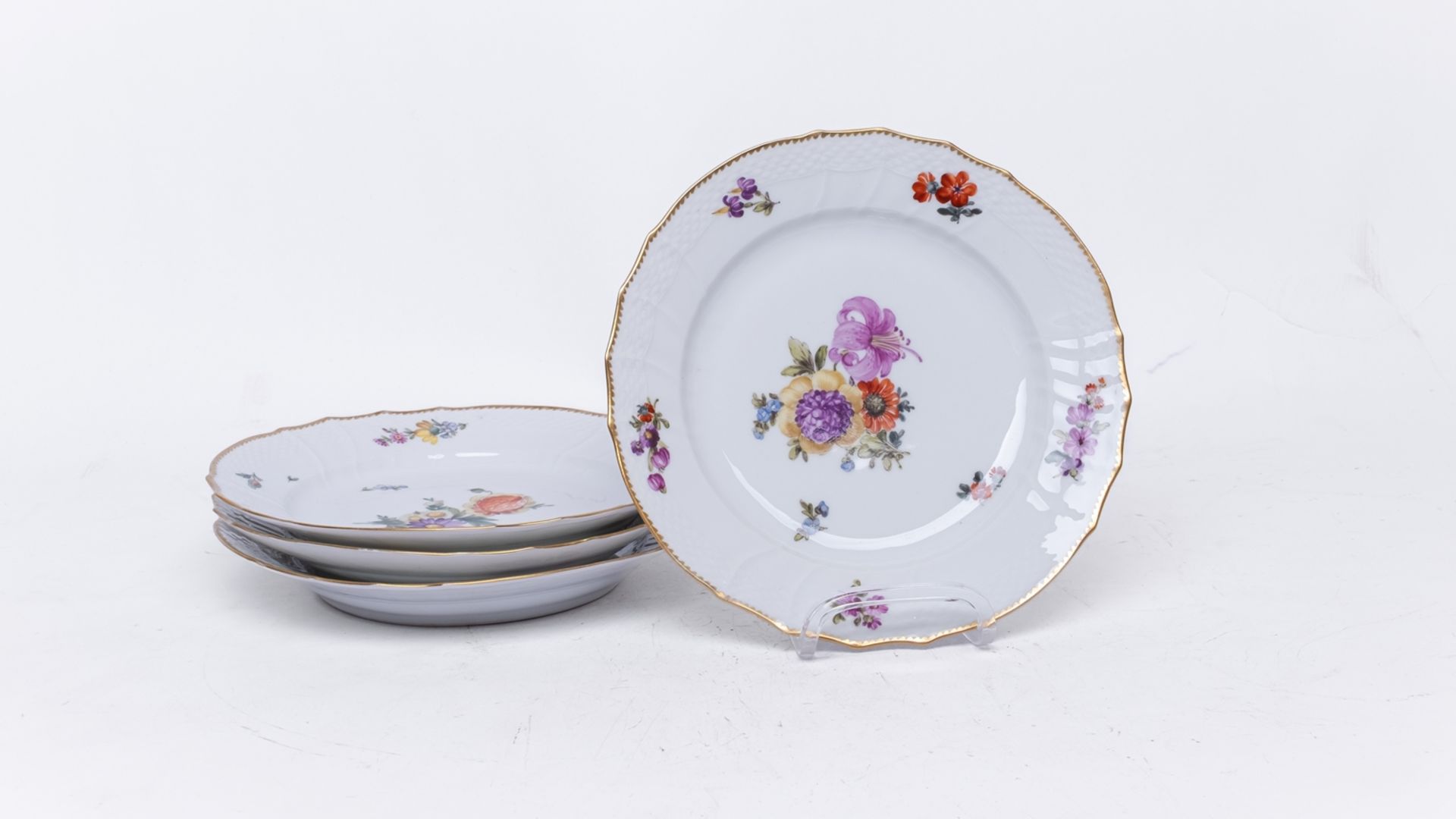 Serviceteile, 11-tlg., Royal Kopenhagen, 19./20. Jh., Neuosier, sächsische Blume, Goldrand: 4 Vorsp - Bild 4 aus 7