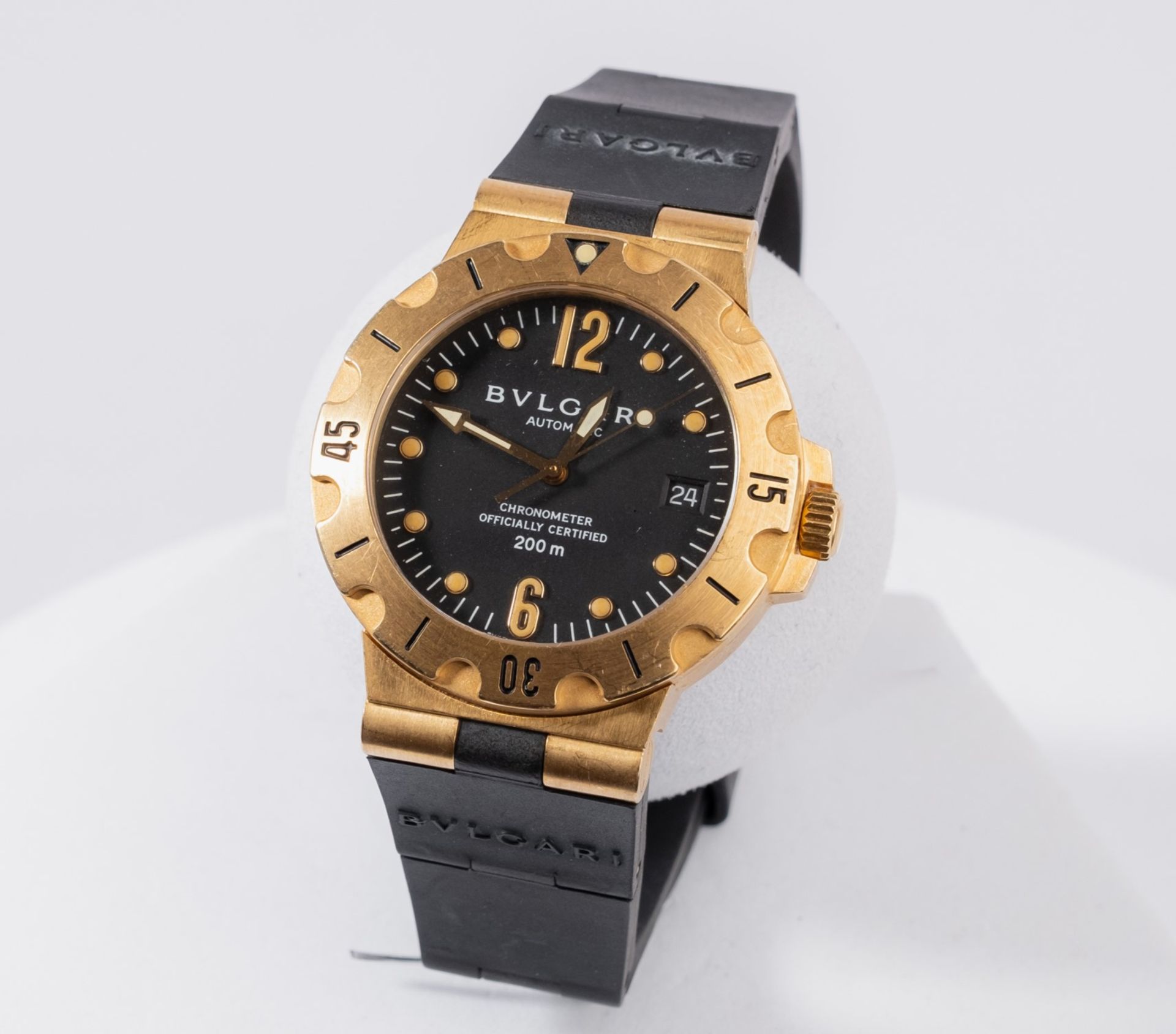 BVLGARI Scuba Diagono Taucherchronograph, Ref. SD 38 G, gebürstetes Gehäuse in 18kt Roségold, drehb