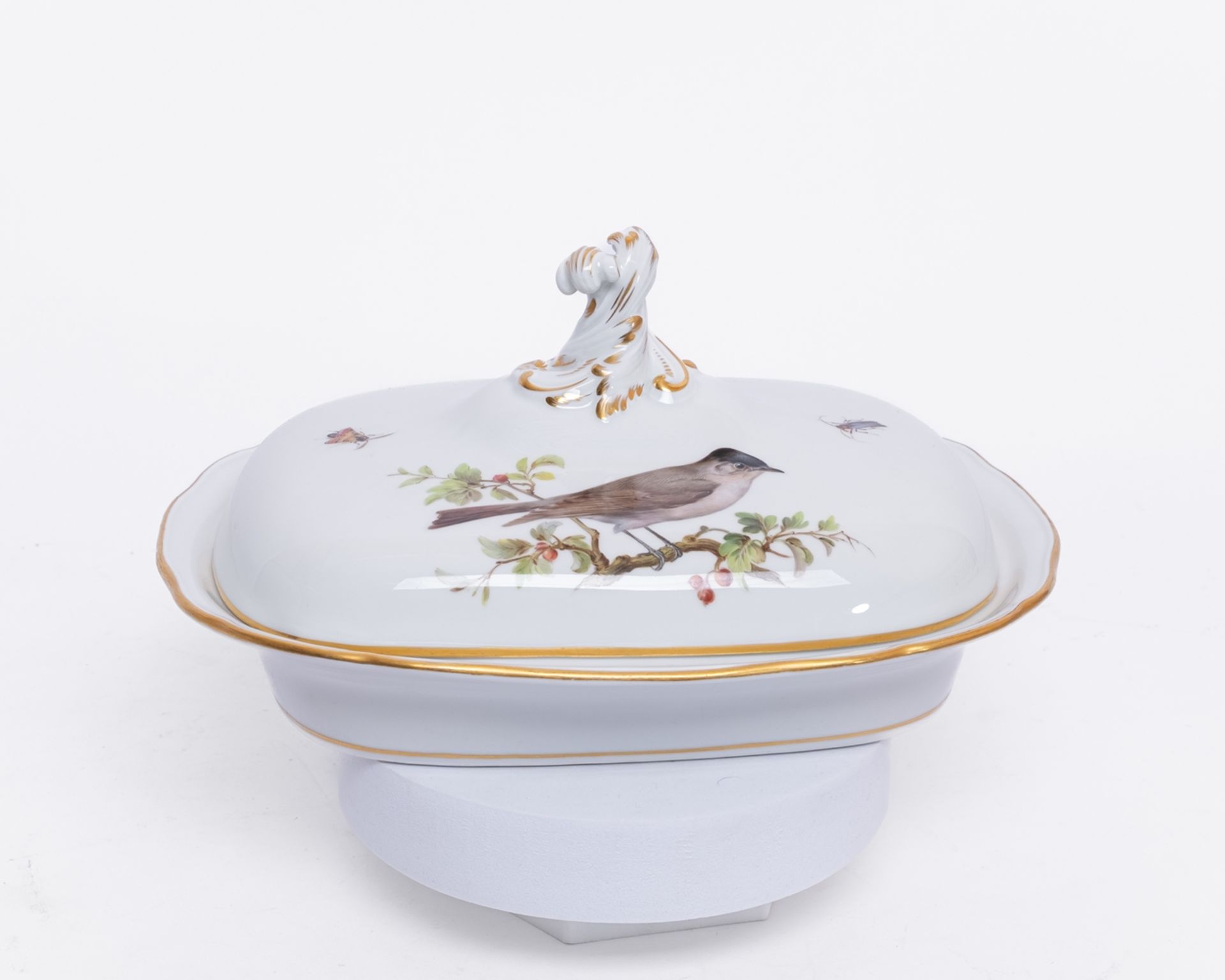 Speiseservice, 80-tlg., Meissen, Schwertermarke, 1. Wahl, Vogel- und Insektenmalerei, polychrom, Go - Bild 9 aus 17