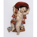 "Putto mit Kardinalshut", wohl süddeutsch 20. Jahrhundert, Holz, farbig gefasst, 45 cm hoch, verso 