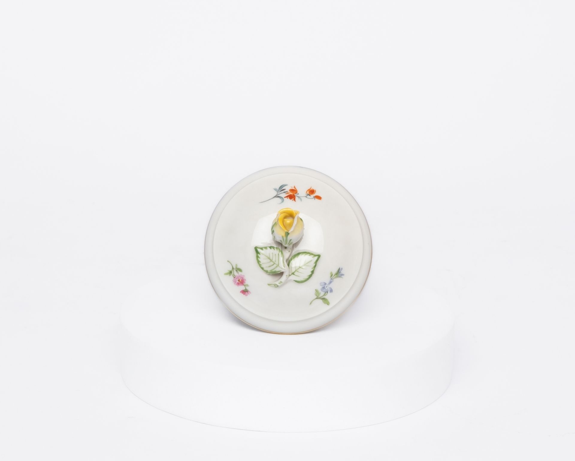 Kaffeeservice, 41-tlg., Meissen, Schwertermarke, 2. Wahl, Blume 1, u.a. gelbe und rote Rose, Goldra - Bild 16 aus 16