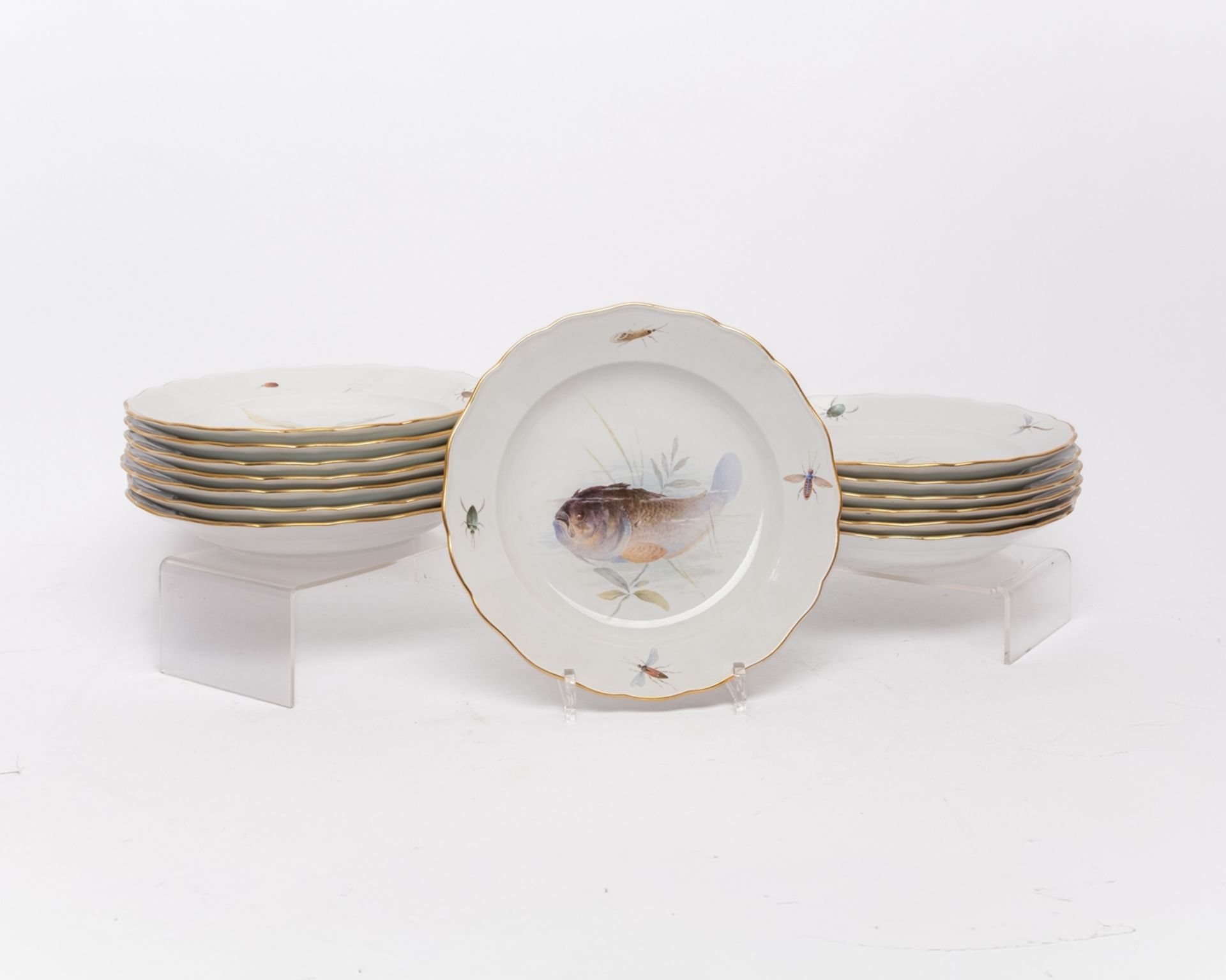 Fischservice, 16-tlg., Meissen, Schwertermarke, 1850-1924, 1. Wahl, Fischmalerei, bunt, Goldrand: 1 - Bild 10 aus 11