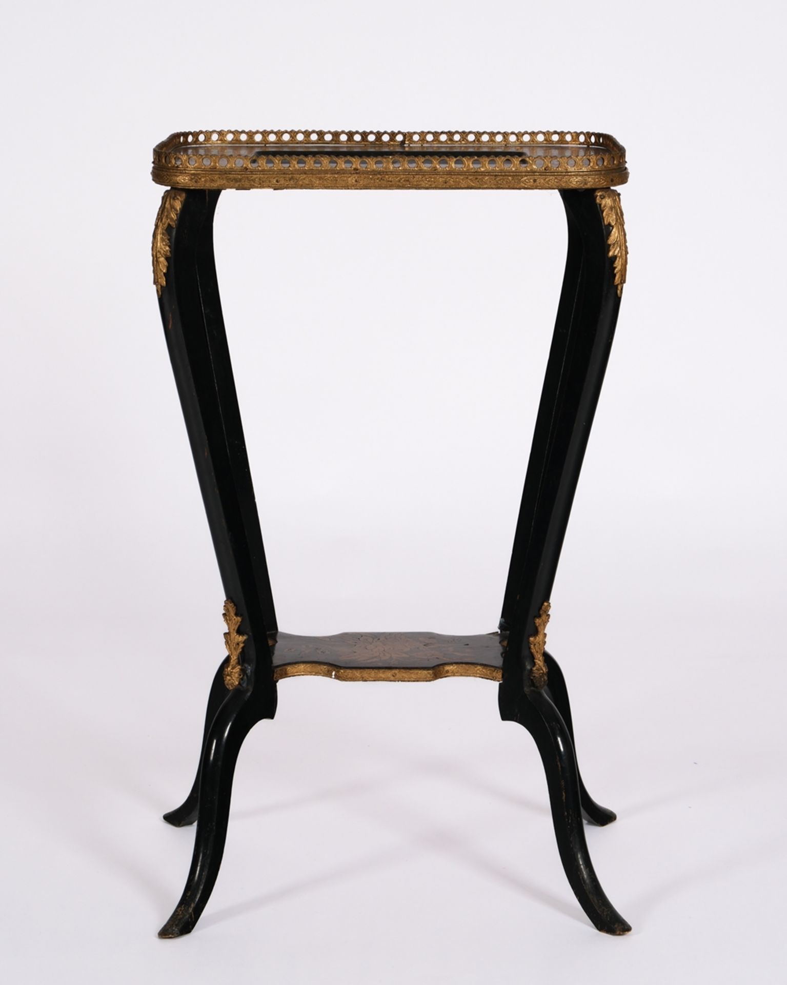 Beistelltisch / Gueridon, Napoleon III, Frankreich, Mitte 19. Jh., rechteckige Platte mit gerundete