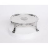 Stövchen, Silber 925, Edzard, oval, auf vier stilisierten Volutenfüßen, 5.8 x 17.5 x 14 cm, ca. 372