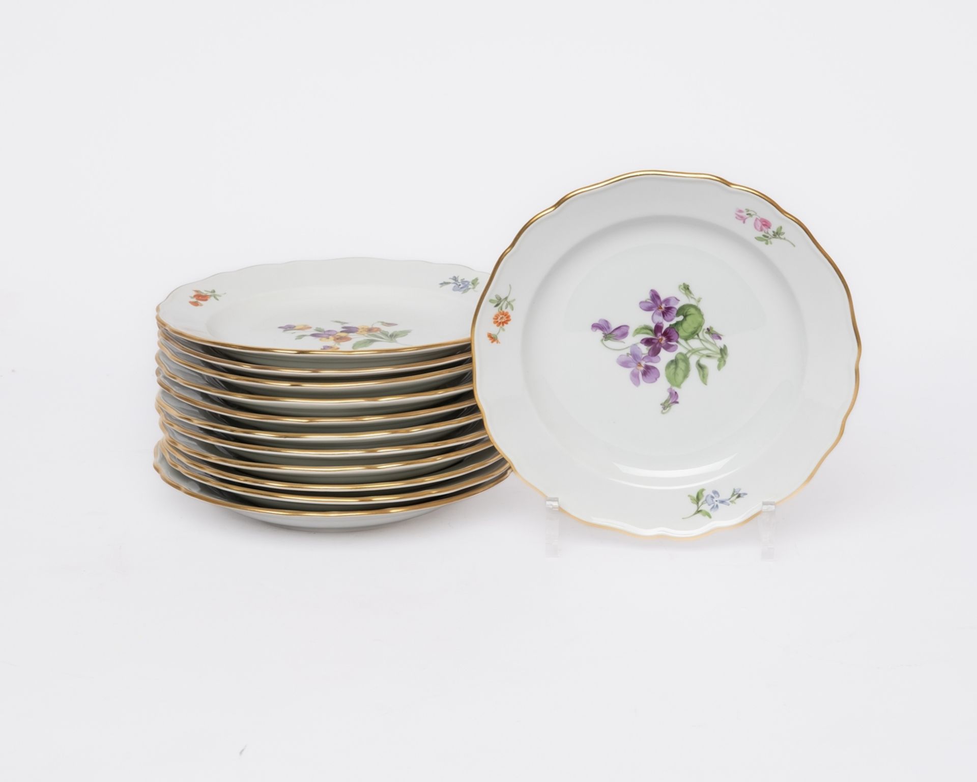 Kaffeeservice, 41-tlg., Meissen, Schwertermarke, 2. Wahl, Blume 1, u.a. gelbe und rote Rose, Goldra - Bild 4 aus 16