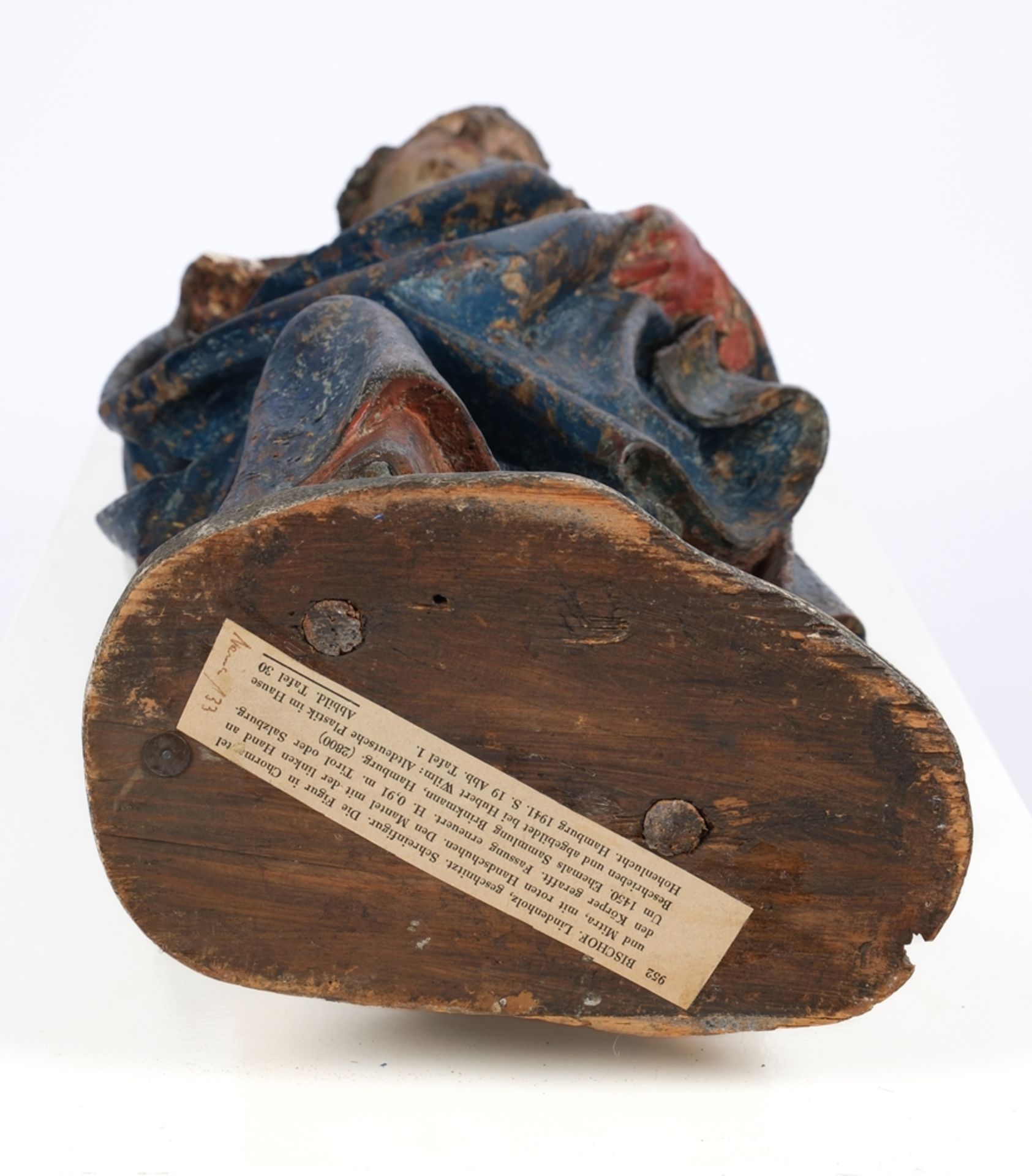 "Heiliger Bischof", Salzburg oder Tirol um 1450, Holz, dreiviertelrund geschnitzt, farbig gefasst,  - Bild 6 aus 6