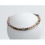 Armband, 14kt Weißgold/Gelbgold, 5 Brillanten zus. ca. 0.80 ct., ca. 27.3 g, ca. 20 cm lang