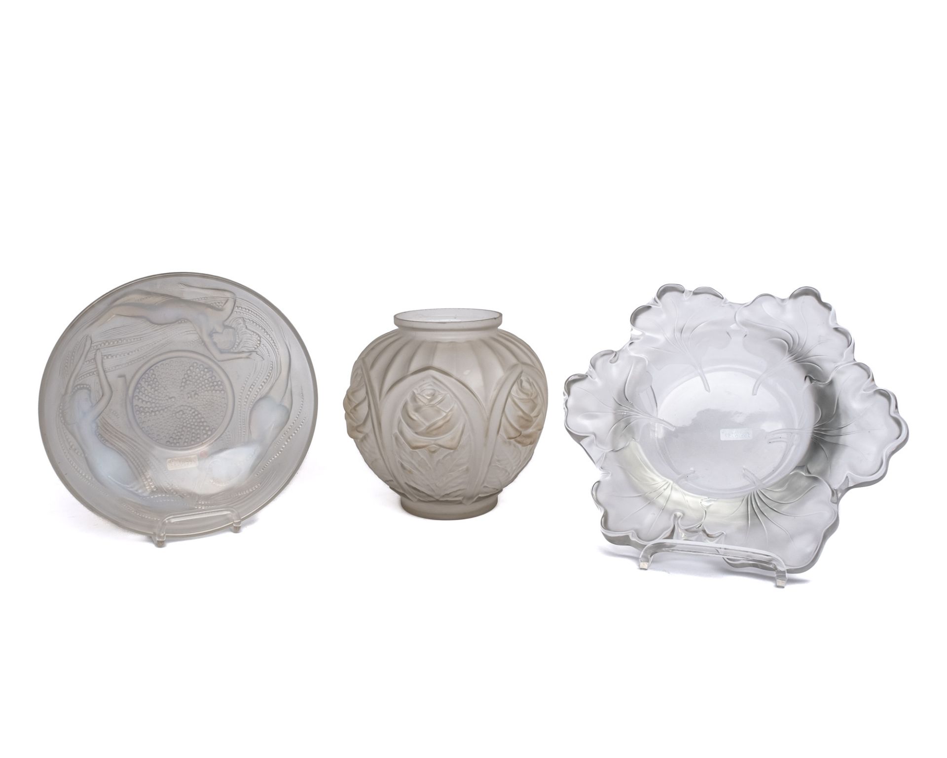 Schale, "Capucines", Lalique, farbloses Glas, teils mattiert, am Boden umseitig bezeichnet Lalique 