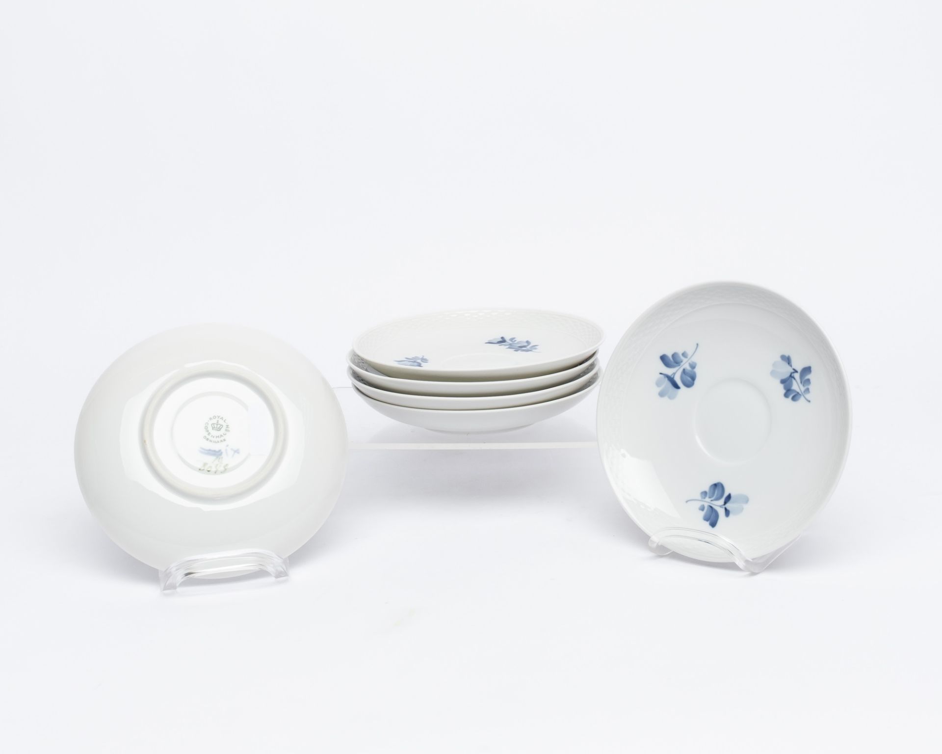 Kaffee- und Teeservice, 60-tlg., Royal Kopenhagen, blaue Blume: Kaffeekanne, Sahnegießer, 12 Kaffee - Bild 4 aus 16