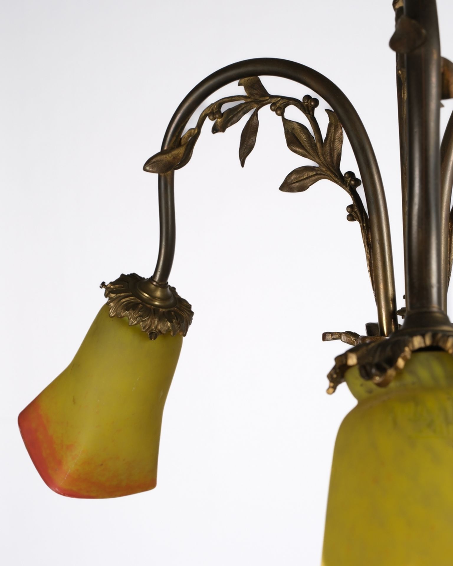 Skulpturale Stehlampe, Jugendstil, Frankreich, um 1900, dreiflammiger Leuchter mit außergewöhnliche - Bild 7 aus 8