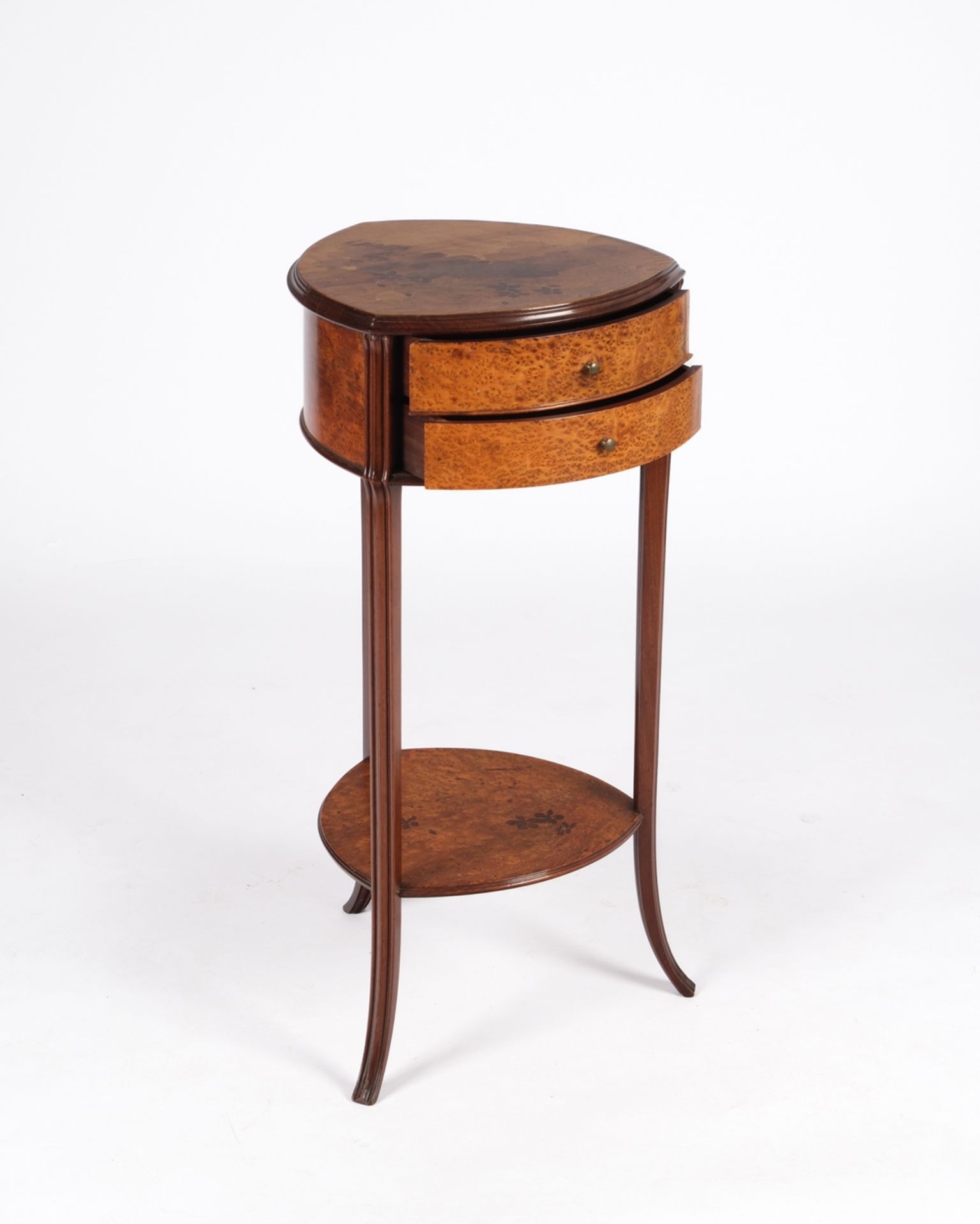 Guéridon von Émile Gallé (1846 - 1904), Jugendstil, Nancy, um 1900, Mahagoni, Vogelaugenahorn und w - Bild 3 aus 6