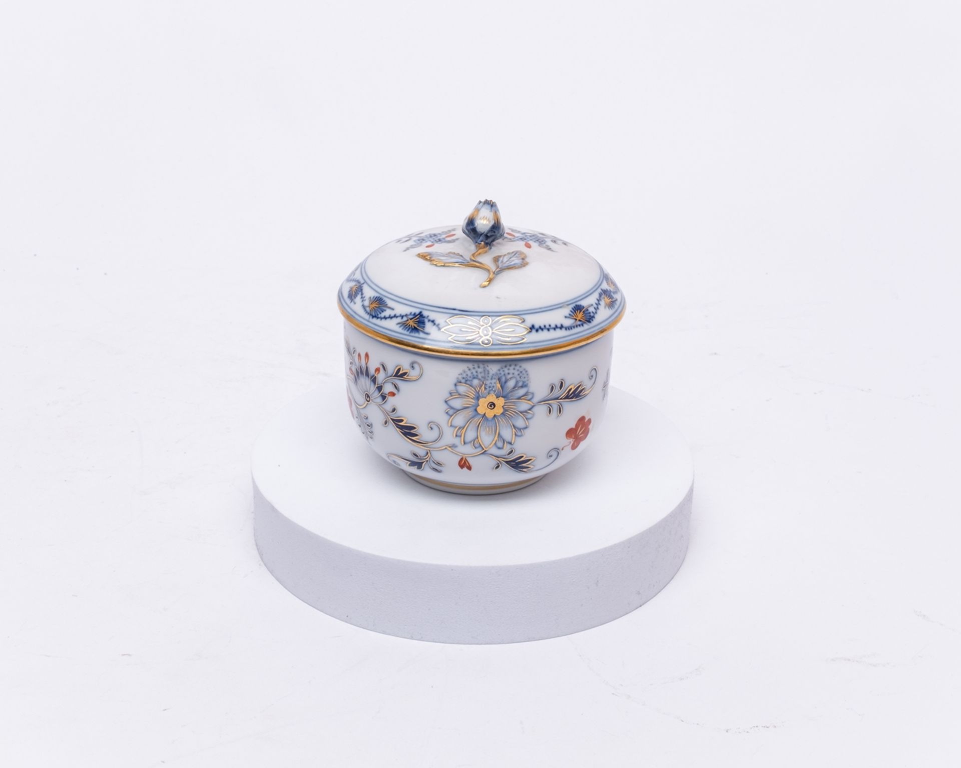 Kaffeeserviceteile, 11-tlg., Meissen, Schwertermarke, 1./2. Wahl, Zwiebelmuster, bunt, Goldrand: Ka - Bild 4 aus 13