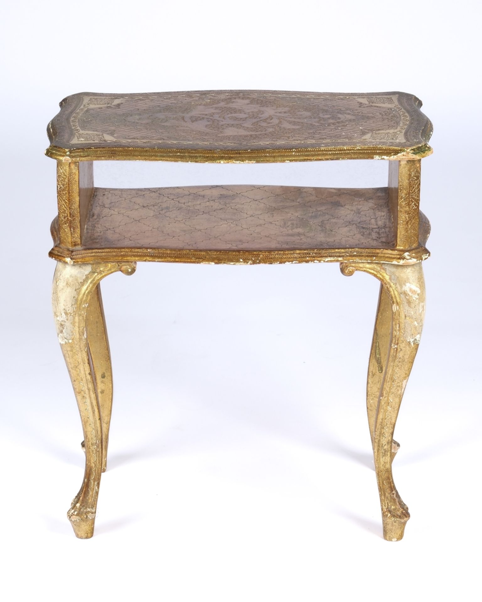 Barockes Tischchen, 18. Jh. oder 19. Jh., allseits geschweifter Korpus mit zwei Etagen, über Kreide