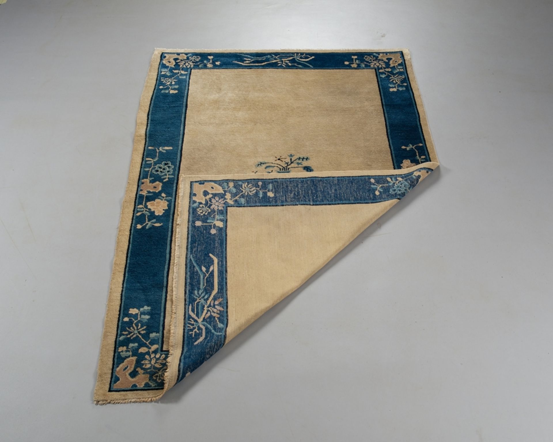 China, alt, ca. 2.35 x 1.5 m - Bild 2 aus 2