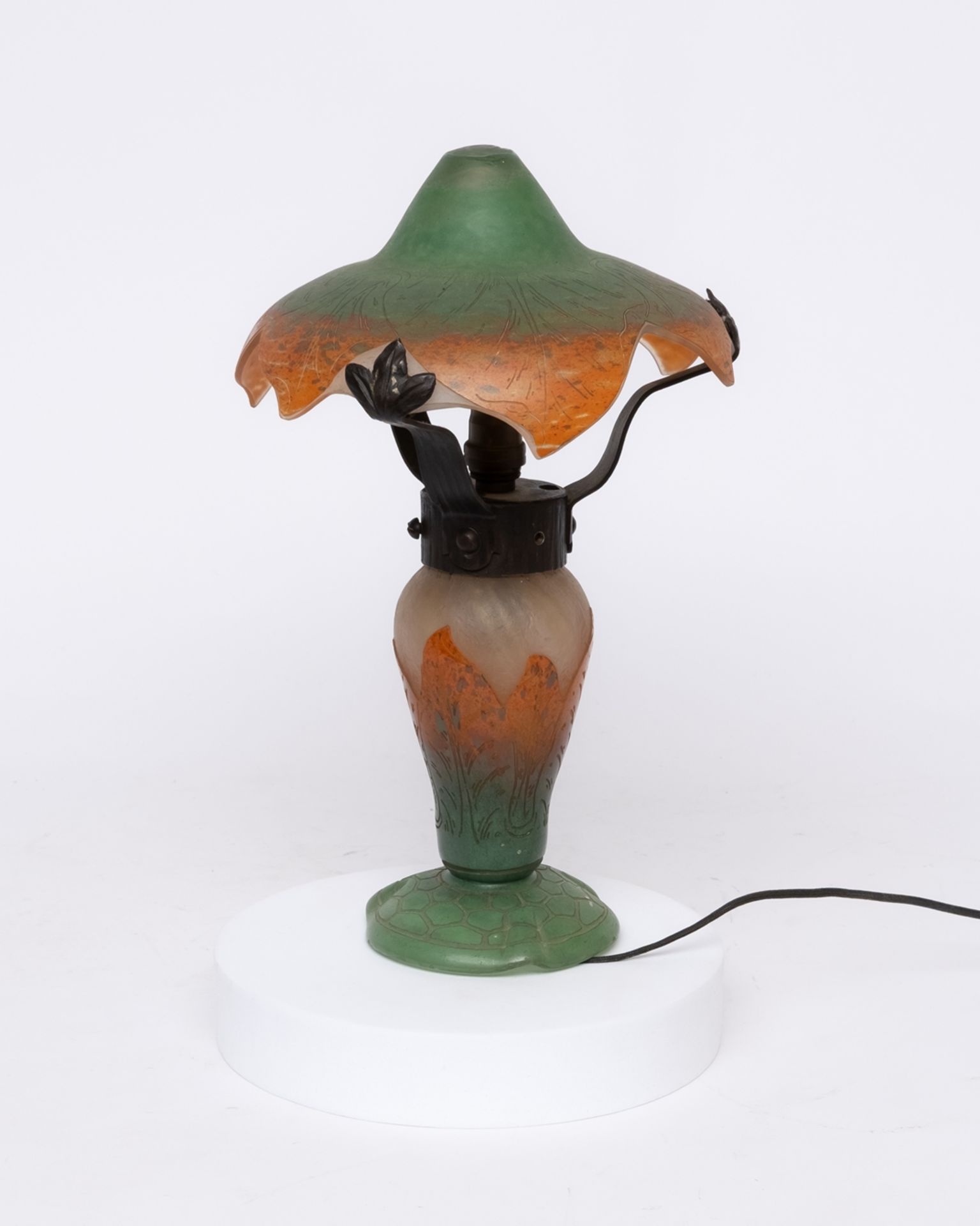 Tischlampe, "Feuilles d'oseille", Verreries Schneider, Epinay-sur-Seine, 1918-1922, Glas, grüner un