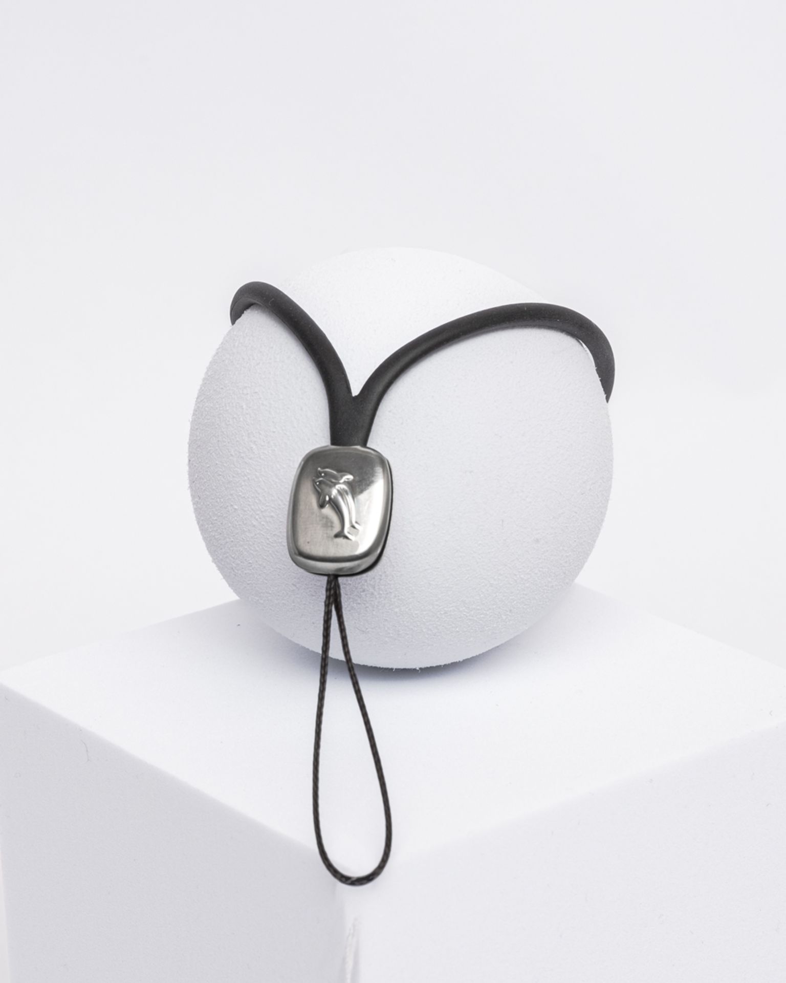 5 Handgelenkbänder für Mobiltelefone, "Delphin" (4x), "GJ" (1x), Silber 925, Georg Jensen, Dänemark