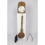 Comtoise, Frankreich, 19. Jh., sign. "Ayal á Aurillae", Schlag auf Glocke, Lyrapendel, zwei Gewicht