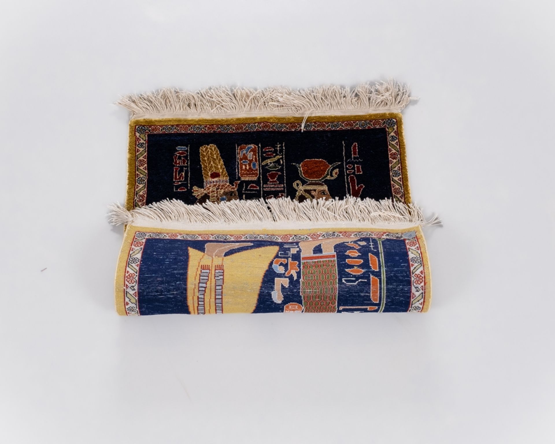 Seiden-Ghom, auf Seide, Iran, alt, sehr feine Knüpfung, ca. 0.58 x 0.48 m - Bild 2 aus 2