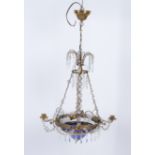 Deckenleuchter im klassizistischen Stil, 20. Jh., durchbrochen gearbeiteter Messingkranz mit vier K