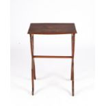 Beistelltisch von Emile Gallé (1846 - 1904), Jugendstil, Nancy, um 1900, rechteckige Platte mit lei