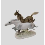 Porzellangruppe, "In Freiheit", Hutschenreuther, Germany, Kunstabteilung, Modellnummer 8023, polych