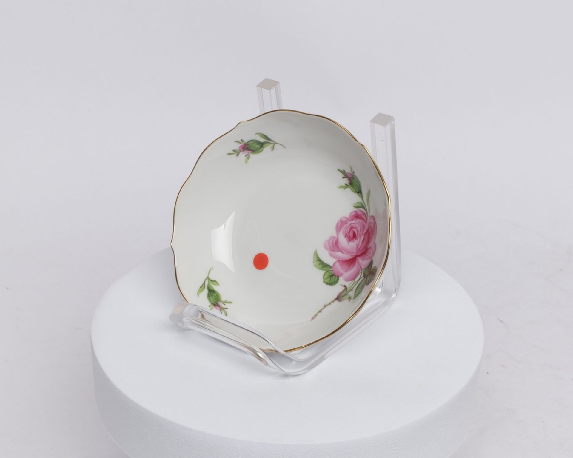 Mokkaservice, 25-tlg., Meissen, Schwertermarke, 2. Wahl, rote Rose, Goldrand: Mokkakanne (Deckelkno - Bild 8 aus 24